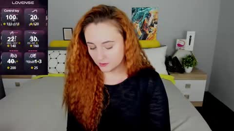 Lessy Fox online show from February 2025 05:13:02 PM