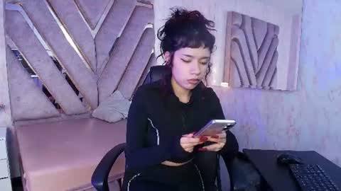 red_pandaa online show from June 2026 03:18:02 AM