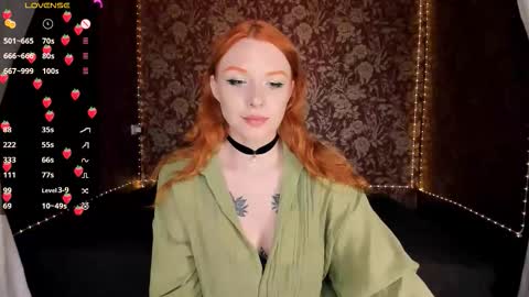 Snapshot of red_passsion chatting on February 2026 11:31:02 AM Mia online show from February 2026 11:31:02 AM