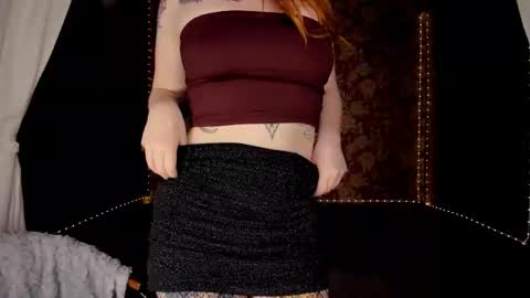 Snapshot of red_passsion chatting on March 2026 12:01:02 PM Mia online show from March 2026 12:01:02 PM