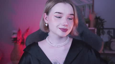 QUEEN OF EVIL online show from January 2025 07:53:01 PM