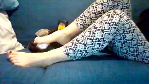 Snapshot of redatelier69 chatting on December 2025 09:41:02 PM RedAtelier69 online show from December 2025 09:41:02 PM