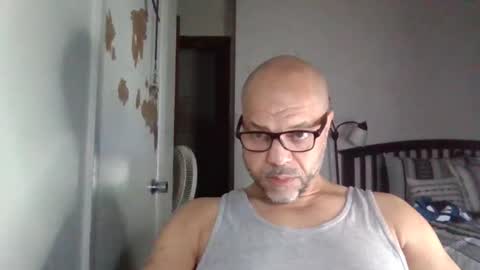 Redbone online show from April 2026 01:41:02 AM