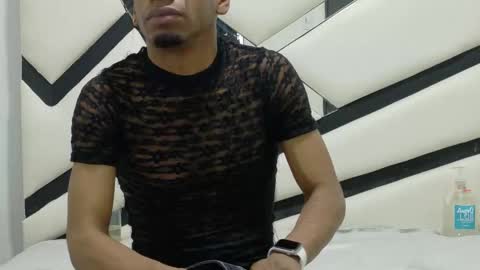 redbryan_ebano online show from October 2025 08:06:02 PM