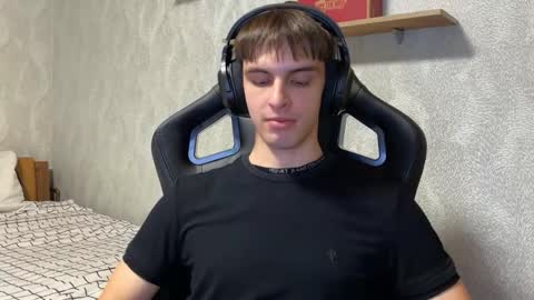 Snapshot of redbullshine chatting on September 2025 09:08:02 PM redbullshine online show from September 2025 09:08:02 PM