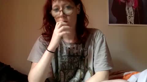 Snapshot of redcassie666 chatting on June 2026 12:52:02 PM redcassie666 online show from June 2026 12:52:02 PM