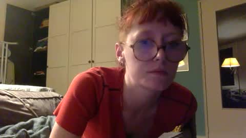 Snapshot of redcassie666 chatting on June 2026 02:38:01 AM redcassie666 online show from June 2026 02:38:01 AM