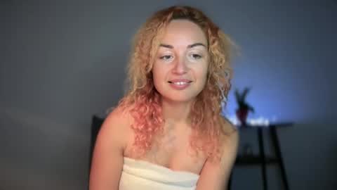 reddgirll online show from March 2025 11:47:02 PM