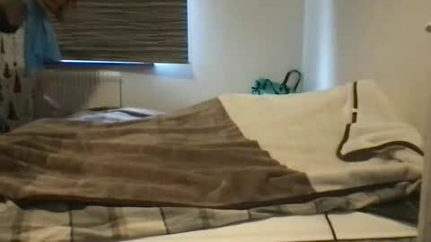 Snapshot of redfoxofficial chatting on February 2026 10:35:01 AM Redfox online show from February 2026 10:35:01 AM