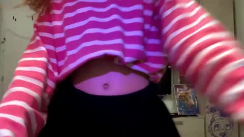 Snapshot of redheadcatxd chatting on April 2026 10:34:02 PM Eva online show from April 2026 10:34:02 PM