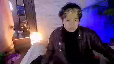 Snapshot of redhood_1_ chatting on March 2026 04:18:01 AM redhood_1_ online show from March 2026 04:18:01 AM