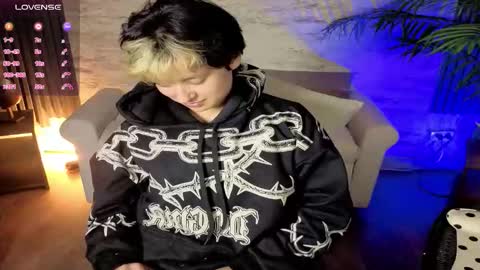 Snapshot of redhood_1_ chatting on March 2026 12:12:02 PM redhood_1_ online show from March 2026 12:12:02 PM