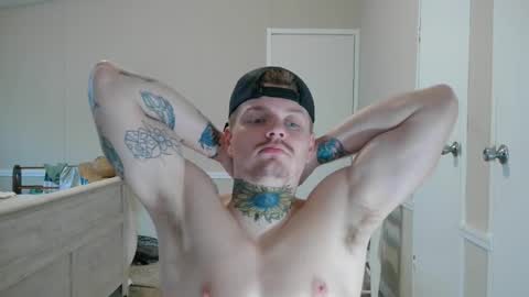 Snapshot of redinthebed chatting on February 2025 07:42:01 PM InkedGinger online show from February 2025 07:42:01 PM