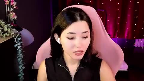 Kiara online show from June 2026 08:24:01 PM