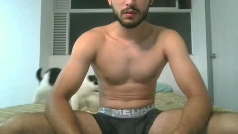 Snapshot of redpulse777 chatting on October 2025 04:35:02 AM redpulse777 online show from October 2025 04:35:02 AM