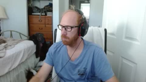 Snapshot of redrob57 chatting on February 2026 10:17:01 PM redrob57 online show from February 2026 10:17:01 PM