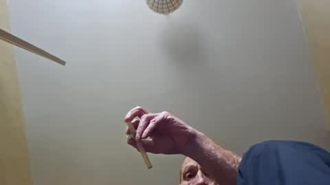 Snapshot of redrodridding chatting on October 2025 12:00:02 PM redrodridding online show from October 2025 12:00:02 PM