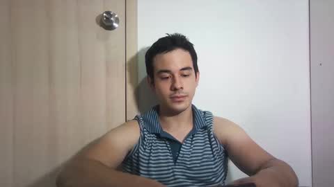 Snapshot of redsoul951869 chatting on January 2026 04:48:01 AM RedsoulReaver online show from January 2026 04:48:01 AM