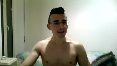 redstep0 online show from November 2025 12:13:02 AM