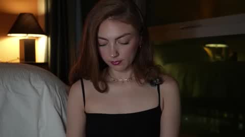 Snapshot of reducouple chatting on March 2026 04:09:01 AM Ali online show from March 2026 04:09:01 AM