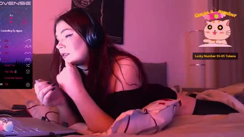 Red online show from March 2025 11:04:01 PM