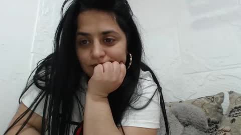 Reea online show from February 2025 12:27:02 AM