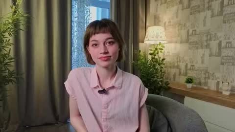 Snapshot of refugiaardelean chatting on October 2025 01:58:02 AM Megan online show from October 2025 01:58:02 AM