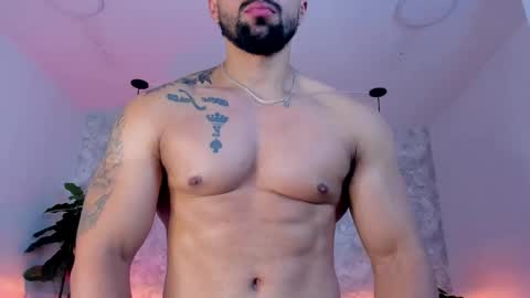 Snapshot of regan_pearson chatting on October 2025 03:18:01 AM Regan online show from October 2025 03:18:01 AM