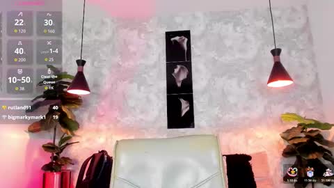 Snapshot of regan_pearson chatting on November 2025 01:15:01 AM Regan online show from November 2025 01:15:01 AM