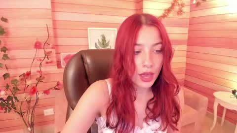 Snapshot of regina_blum chatting on January 2025 08:37:02 PM Regina online show from January 2025 08:37:02 PM
