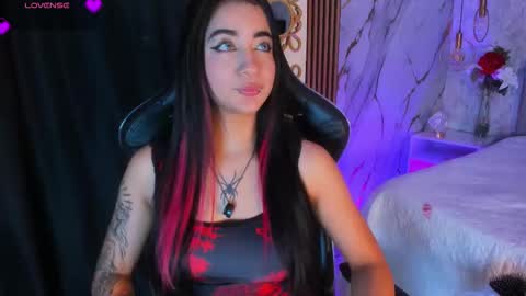 Snapshot of regina_storm chatting on March 2026 02:37:01 AM online show from March 2026 02:37:01 AM