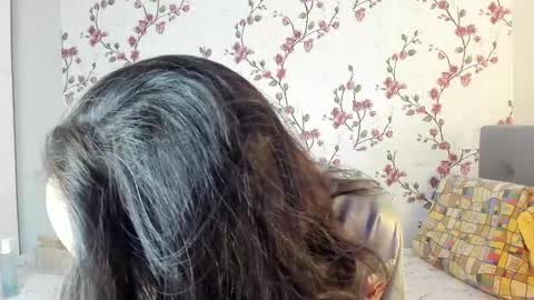 Snapshot of reginamoon12 chatting on December 2025 08:52:02 AM Alisa online show from December 2025 08:52:02 AM