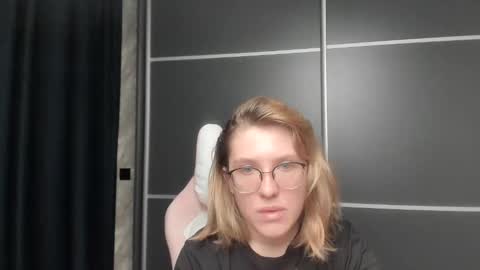 Regina online show from January 2025 05:18:02 AM