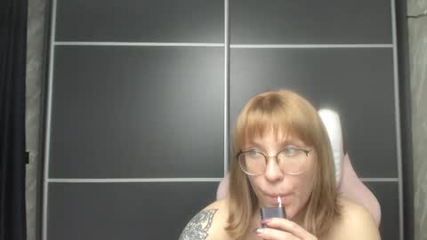 Regina online show from January 2025 03:29:02 PM