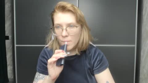 Regina online show from February 2025 06:31:02 PM