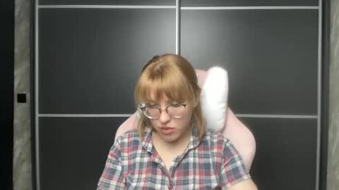 Regina online show from February 2025 09:47:02 AM