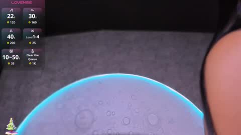 reiinachloe online show from November 2025 04:13:02 PM