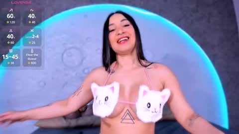 Snapshot of reiinachloe chatting on February 2026 04:40:02 PM reiinachloe online show from February 2026 04:40:02 PM