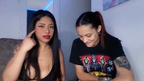 Snapshot of reina_reina chatting on April 2026 03:35:02 AM reina_reina online show from April 2026 03:35:02 AM