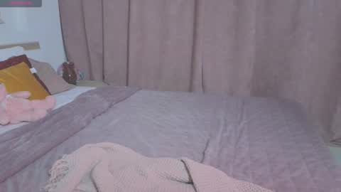 Anna online show from September 2025 01:38:01 PM