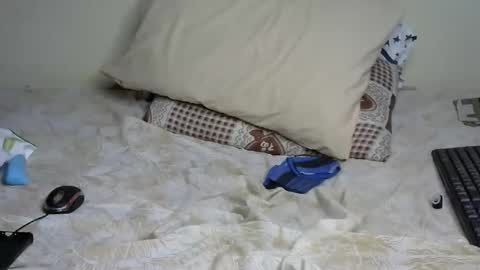 Snapshot of rellings_maya chatting on November 2025 02:49:02 PM rellings-maya online show from November 2025 02:49:02 PM