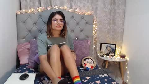 Erika online show from January 2025 06:09:01 AM