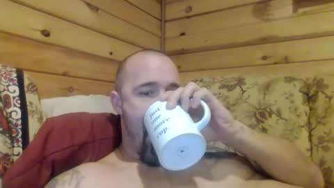 Snapshot of remington543 chatting on December 2024 01:43:02 PM remington543 online show from December 2024 01:43:02 PM