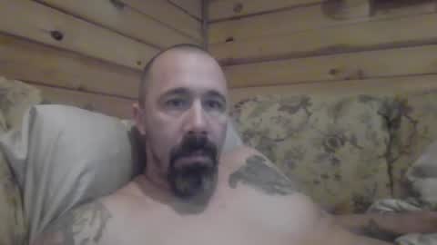 Snapshot of remington543 chatting on December 2024 02:42:01 AM remington543 online show from December 2024 02:42:01 AM