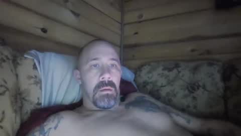 Snapshot of remington543 chatting on January 2025 03:45:02 AM remington543 online show from January 2025 03:45:02 AM