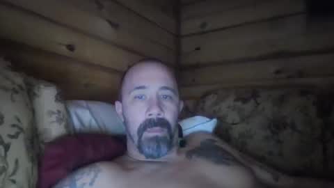 Snapshot of remington543 chatting on January 2025 02:33:01 AM remington543 online show from January 2025 02:33:01 AM