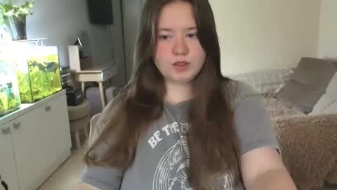 Snapshot of remirann_ chatting on November 2025 05:21:01 AM Ann OF - remirann21 online show from November 2025 05:21:01 AM