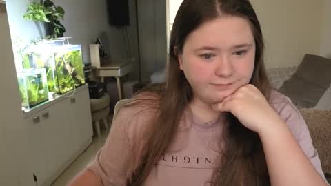 Snapshot of remirann_ chatting on November 2025 09:33:01 AM Ann OF - remirann21 online show from November 2025 09:33:01 AM