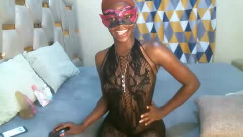 remmyqueen online show from May 2026 08:47:02 PM