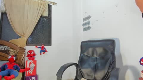 Snapshot of remy_sten chatting on December 2024 11:40:01 PM Rmy Steen online show from December 2024 11:40:01 PM